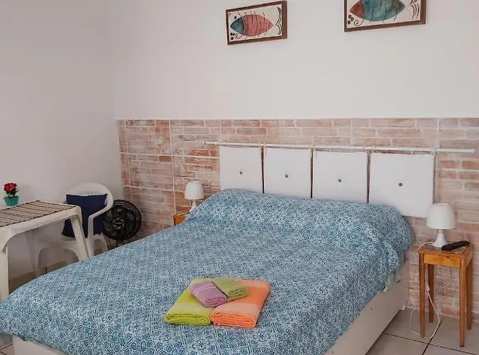 Maranata Suites (Adults Only)